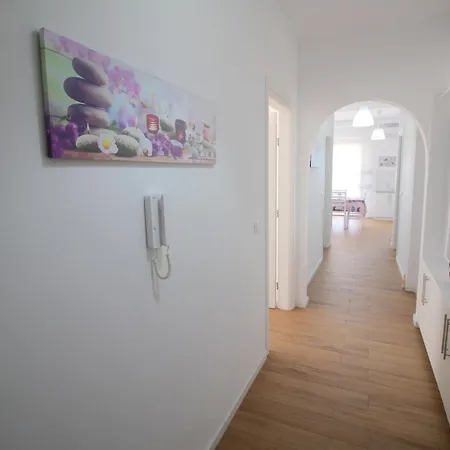 Nefeli Apartament